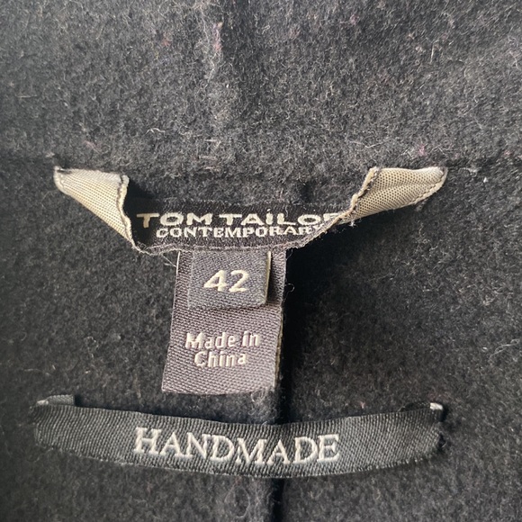 Wool Coat - Picture 5 of 9